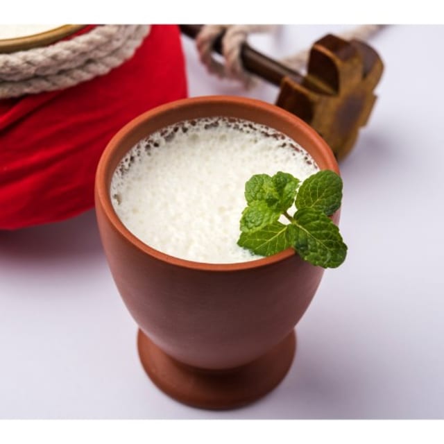 Lassi (Sweet).